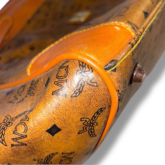 MCM Cognac Visetos Logo Weekender Bag with 2 Keys and COA - Picture 13 of 14